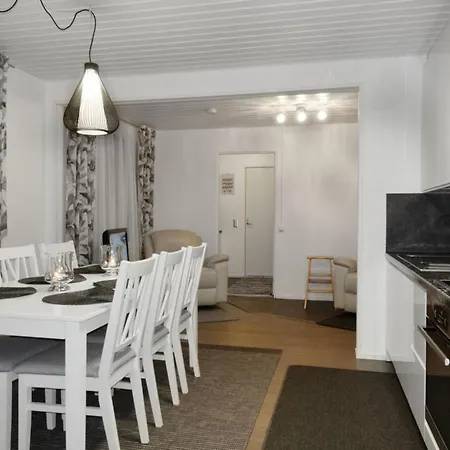 Holiday home Vierastupa By Interhome *