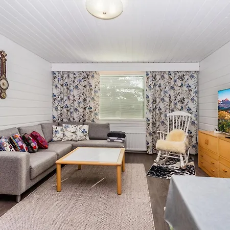 Hébergement de vacances Vierastupa By Interhome Savukoski