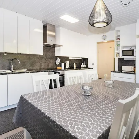 Vierastupa By Interhome